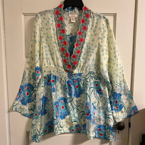 Sundance Tops - SUNDANCE FLORAL SILK BLOUSE SIZE M